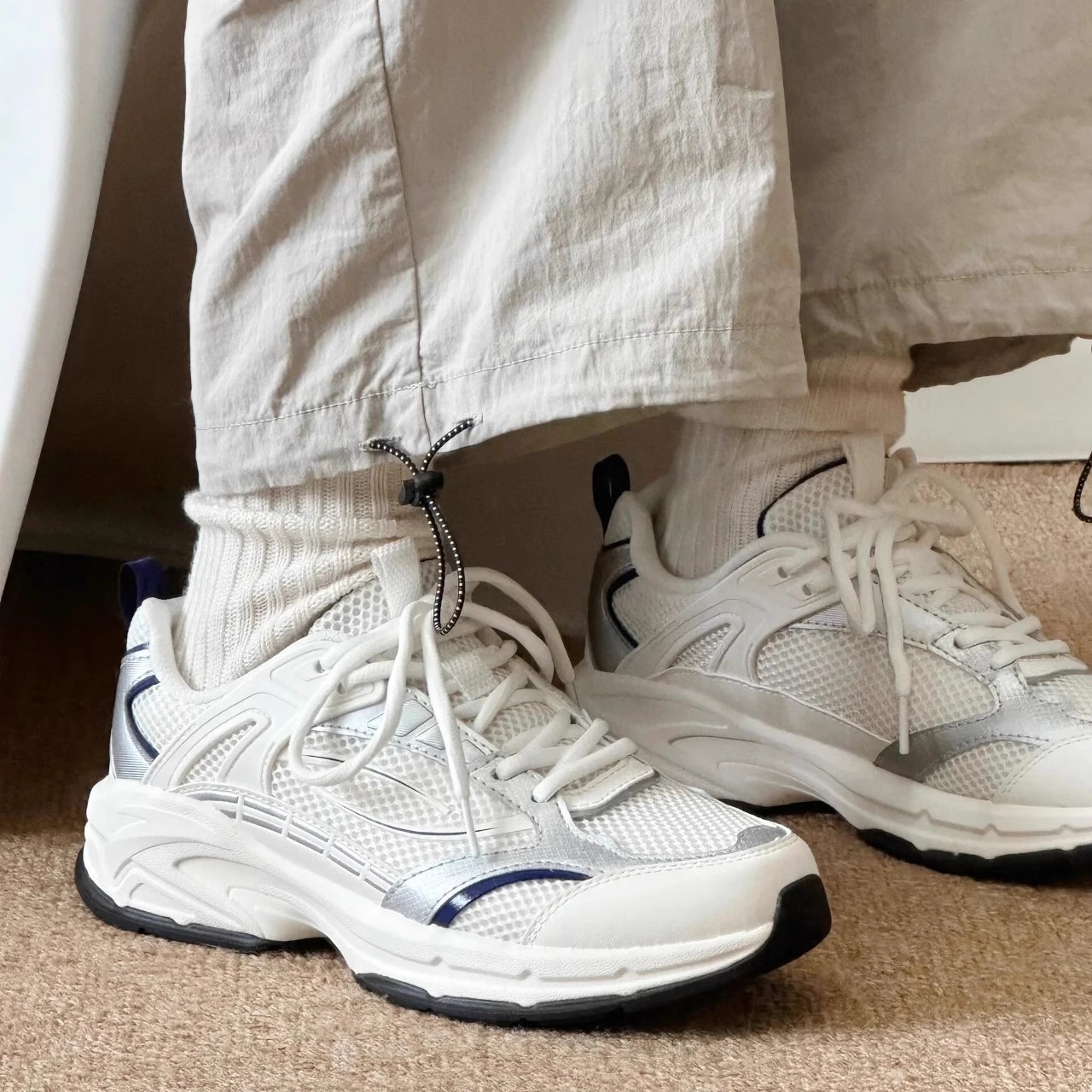 王一博同款复古透气增高运动鞋