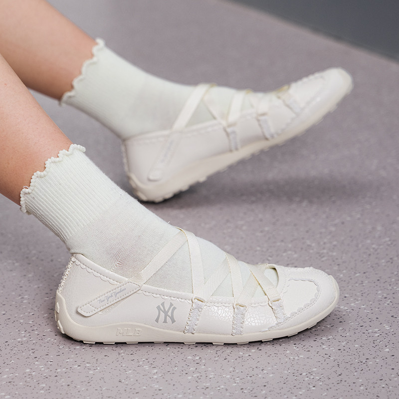 MLB专柜平底鞋女鞋2026夏季新款法式蕾丝边绑带休闲运动鞋潮MJ56N