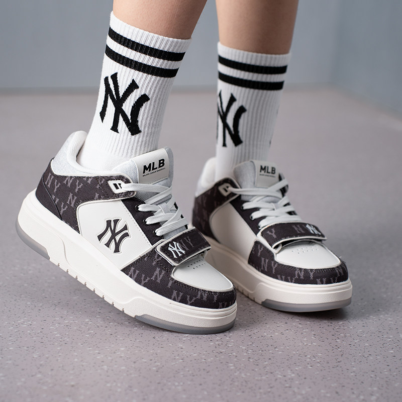 MLB专柜26年春款男女情侣复古厚底增高老爹鞋运动休闲鞋3ASXMDM6N