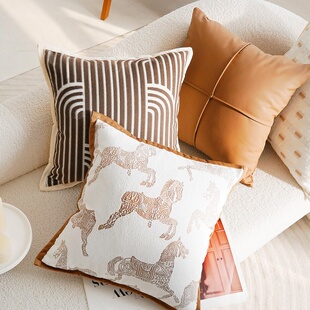 法式马匹奶油风抱枕套美拉德高级感棕色客厅沙发靠枕靠背床上靠垫