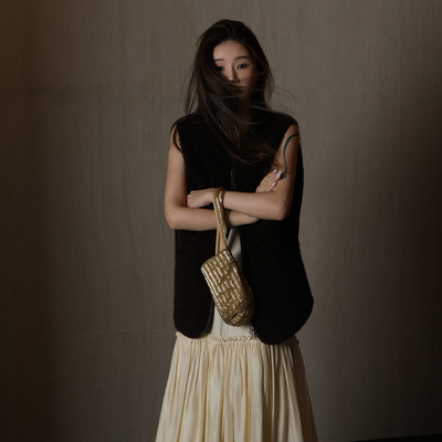 CHU楚妞[暖甲]羊毛绒绒马甲背心上衣2025新款女装高级感无袖外套