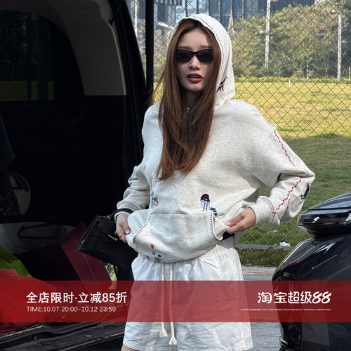CHU楚妞[织雀]精梳棉花卉小鸟刺绣连帽卫衣上衣CD2615