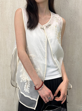 CHU楚妞[凡之]真桑蚕丝刺绣提花无袖马甲春季新款女国风背心