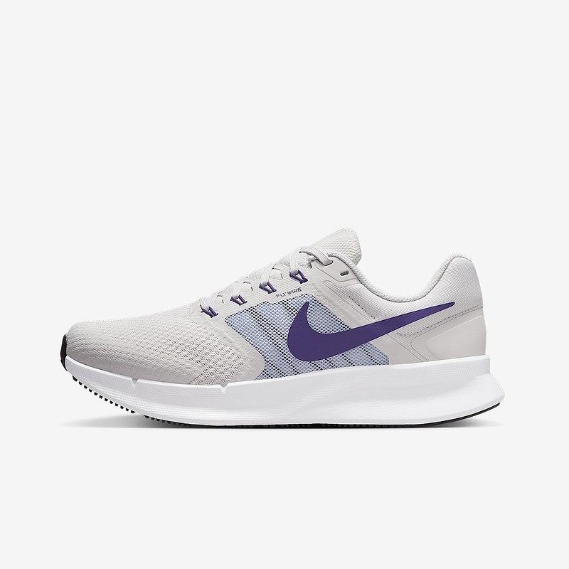 耐克女子舒适透气跑步鞋