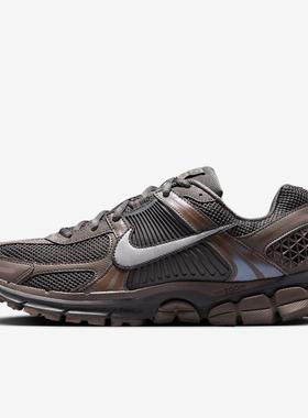 Nike耐克男鞋 Air ZOOM VOMERO 5舒适缓震运动跑步鞋HF5493-201