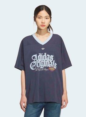 adidas三叶草女装 潮流时尚印花宽松休闲V领短袖T恤KT3063 KT3062