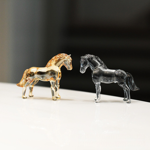 2026年新款生肖水晶马摆件客厅玄关装饰办公室摆设送朋友马到成功