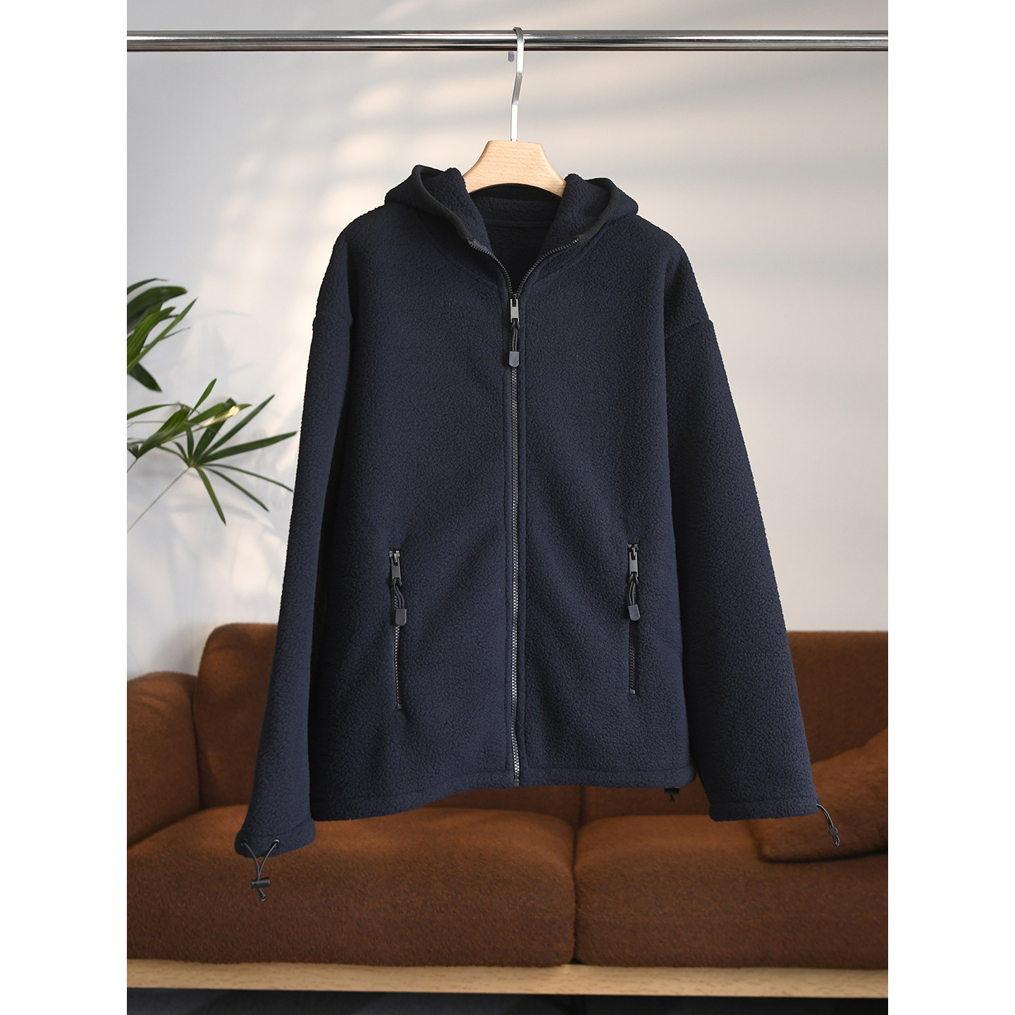 【颖颖家】简约轻软 保暖摇粒绒宽松连帽落肩卫衣外套 百搭 W1833