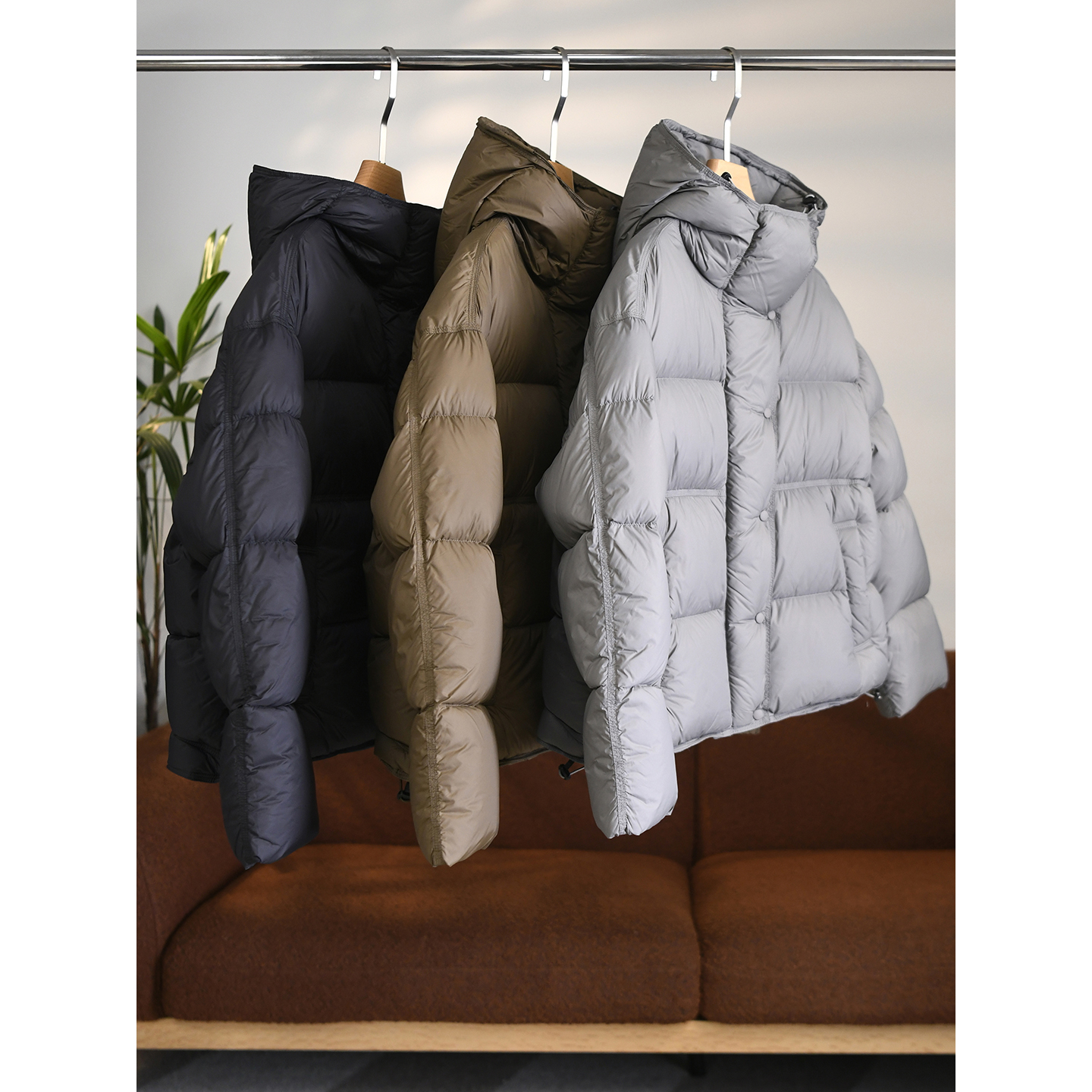 颖颖家 又轻又暖！霍尔多巴吉白鹅绒立体绗缝连帽宽松羽绒服W1775