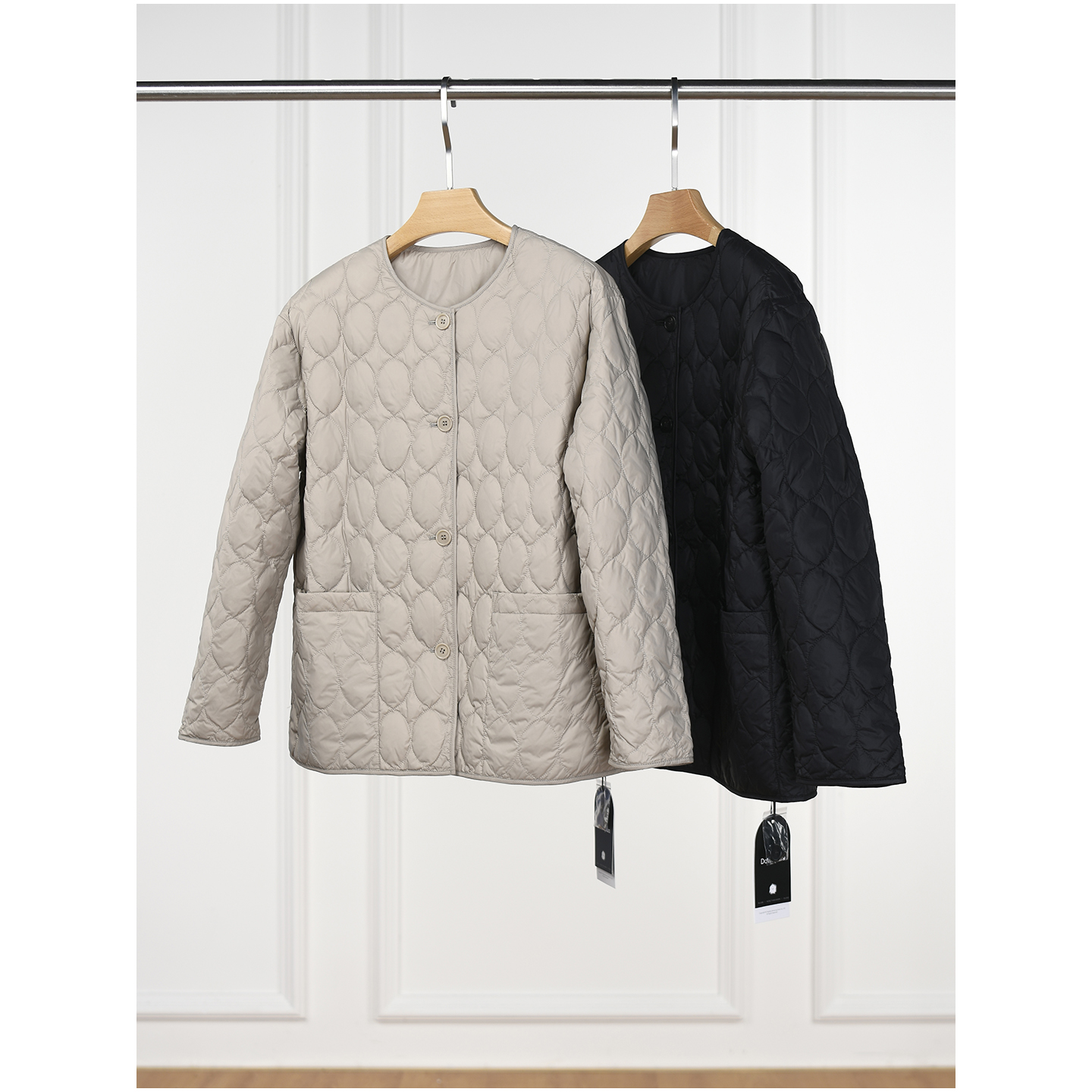 经典百搭不过时~秋冬圆领宽松保暖大口袋菱格羽绒服 女 W087