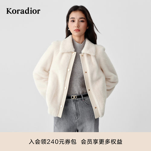 珂莱蒂尔2025年冬新款仿皮草华美拼接皮革按扣翻领短外套法式