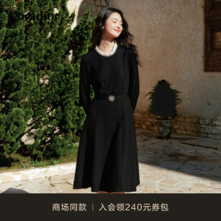 珂莱蒂尔冬气质减龄腰带修身 100绵羊毛小黑裙连衣裙 蕾丝袖