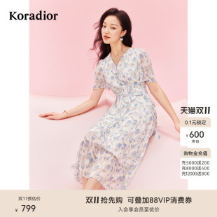 珂莱蒂尔夏通勤茶歇印花优雅气质独特连衣裙 瑰丽小蛮腰