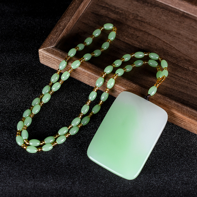 玉平安无事牌吊坠青白玉