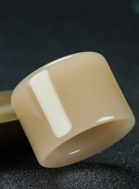 新疆和田玉扳指文玩玉戒指