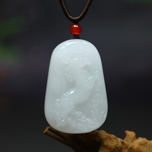 天然和田白玉马踏祥云吊坠男女金丝玉生肖马玉佩挂件项链坠毛衣链