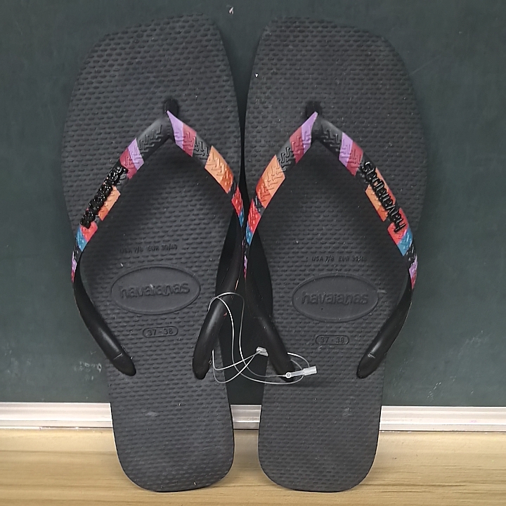 人字拖平底休闲日常沙滩防滑平跟时尚gloss