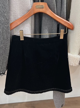 onetwo2026春季新款花边丝绒半身裙高腰韩版简约款111318