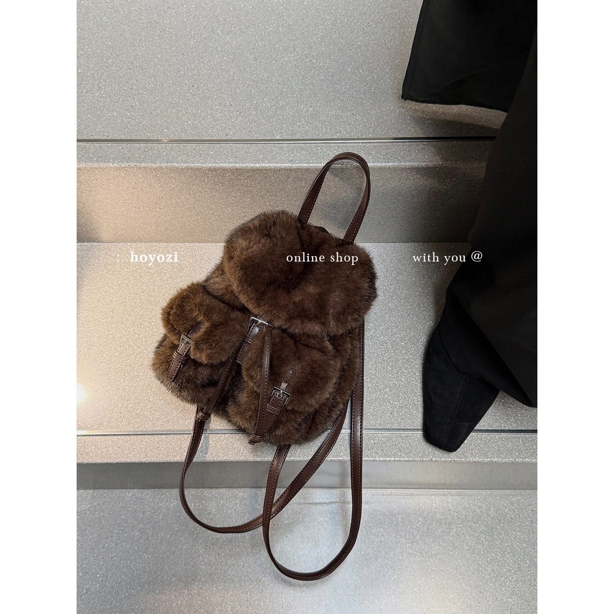 【小优家包包】HOYOZI毛绒迷你双肩包女2025新款小背包冬季毛毛包