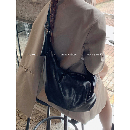 【小优家包包】HOYOZI饺子牛角托特包腋下单肩斜挎包女2025新款包