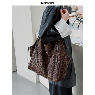 大容量单肩包大包冬季 HOYOZI慵懒豹纹托特包包女款 小优家包包