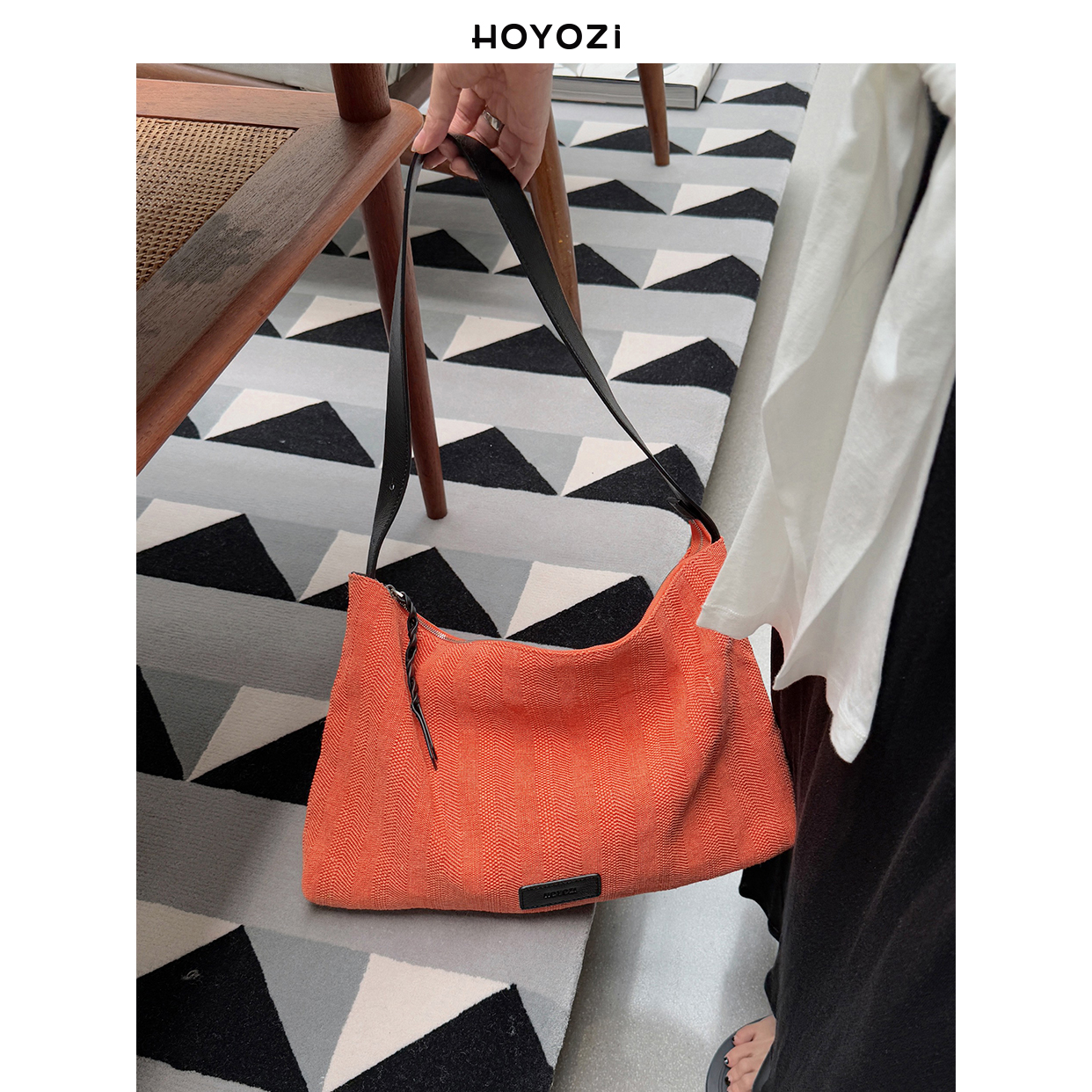 【小优家包包】HOYOZI真皮拼帆布腋下斜挎包包女夏2025新款单肩包
