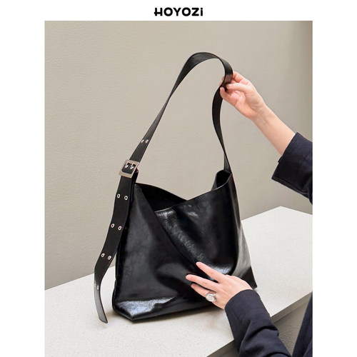 【小优家包包】HOYOZI极简黑色托特包包女式2025新款单肩斜挎通勤