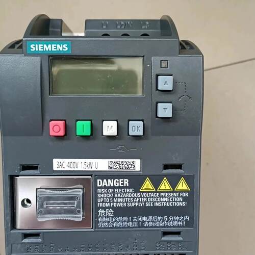 3AC 400V 1.5kW 变频器 三相工业调速装置议价维修