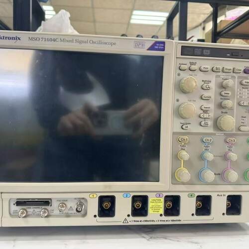 MSO71604C 泰克Tektronix 混合信号示波器 16GHz议价维修
