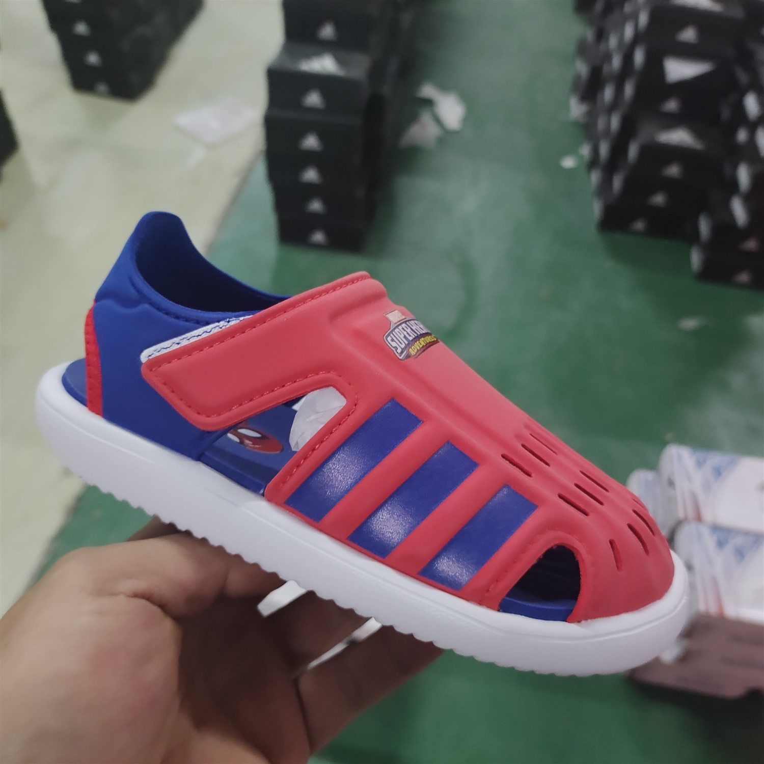 Adidas 大童魔术贴包头运动凉拖鞋FY8960 GX2463 895