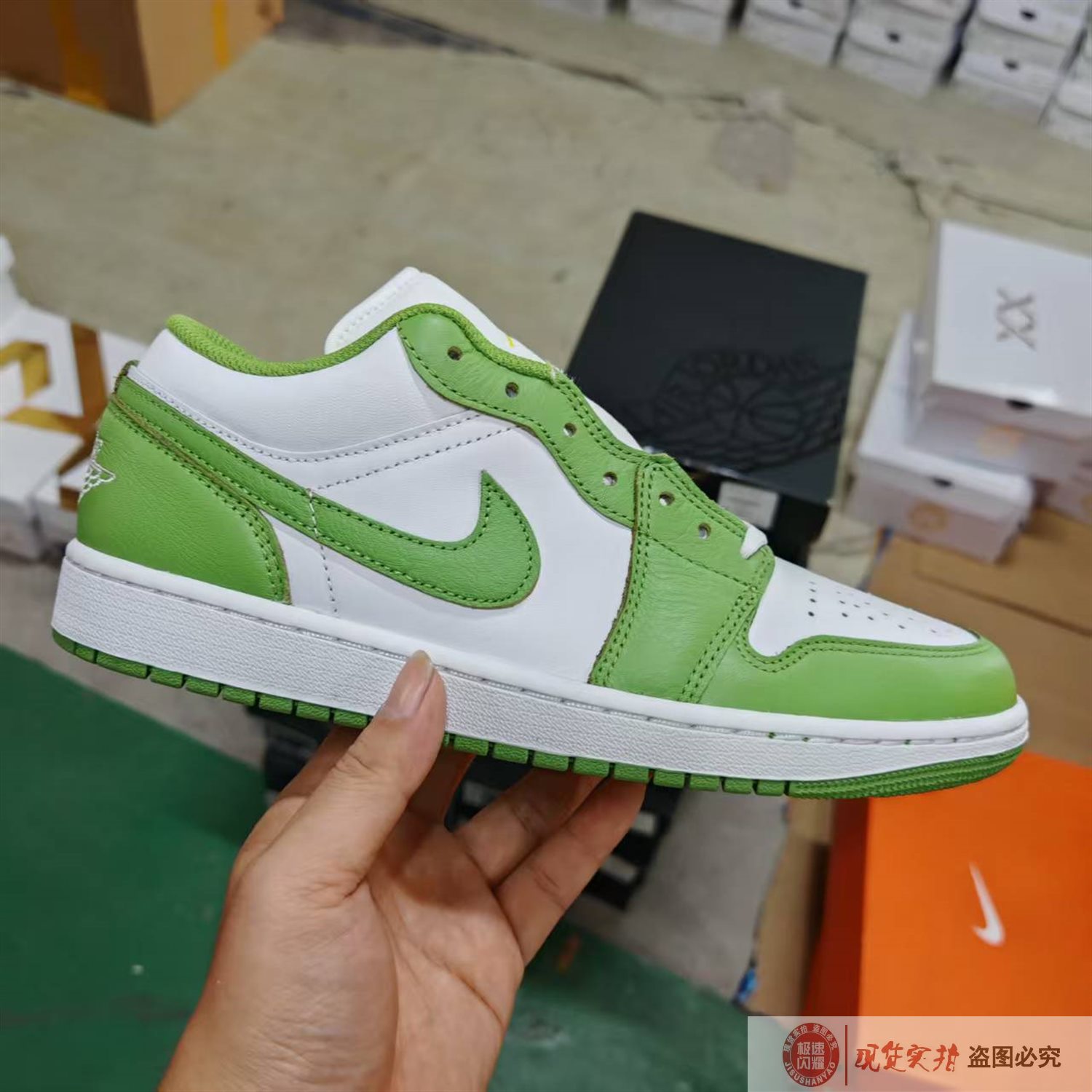NIKE耐克AIR JORDAN 1 LOW SE男子AJ1低帮运动休闲板鞋HF4823-100