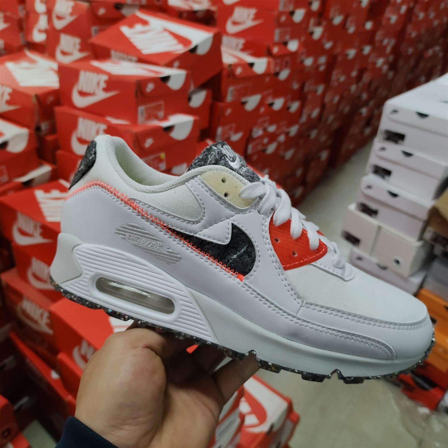 Nike/耐克正品男子春季新款AIR MAX 90跑气垫步鞋 DD0383-100