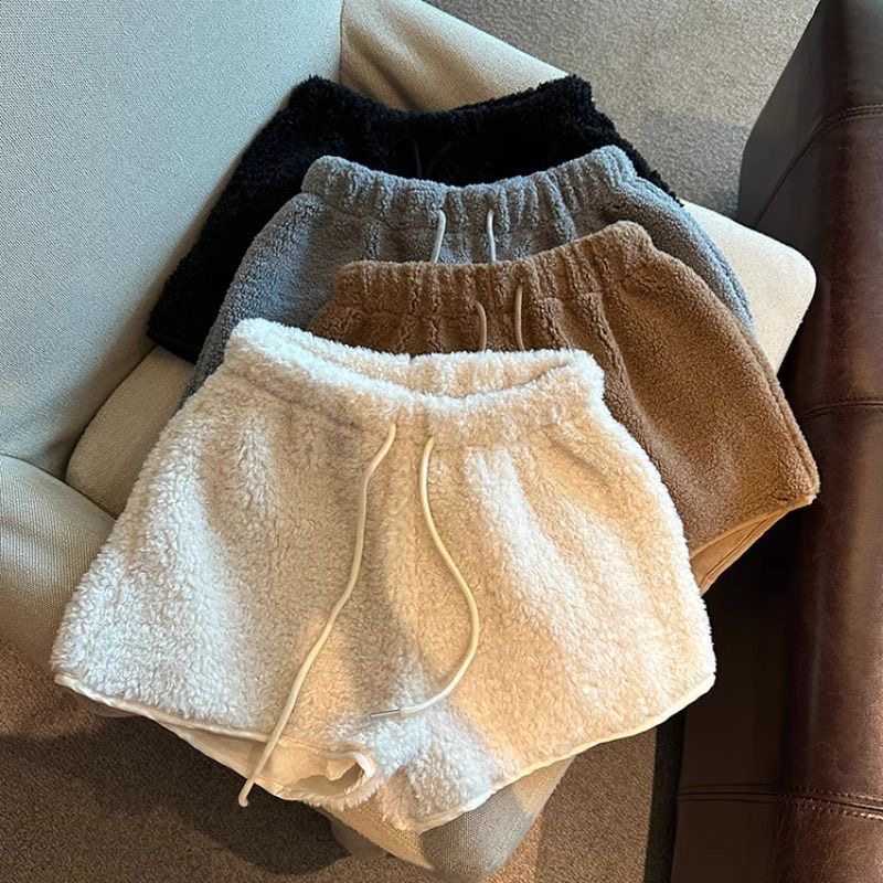 童装秋冬羊羔绒宽松2025冬季新款高腰松紧阔腿抽绳休闲毛绒短裤潮