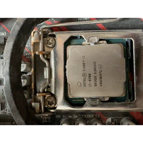 议价Inteli7 8700 CPU