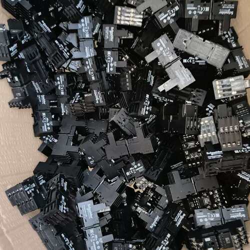 议价RXZE2M114M 底座 继电器底座
