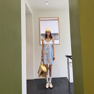 女轻奢2026年夏甜美印花吊带连衣裙 Haners家韩国代购 设计师款