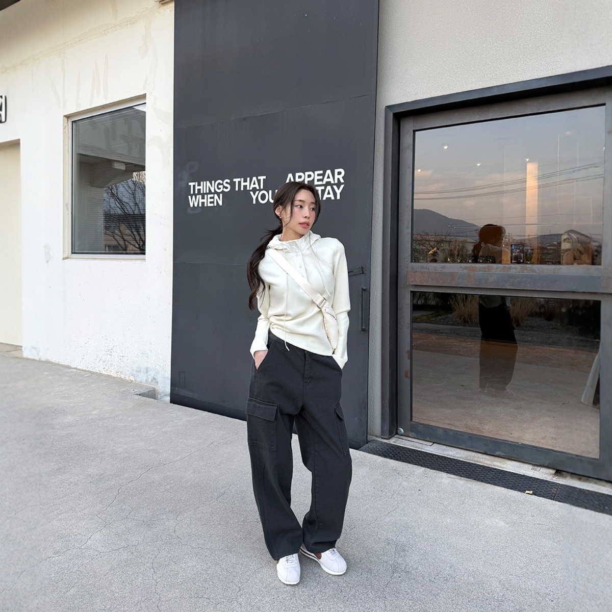 Haners家韩国代购女极简时尚2025年冬有设计感的口袋工装裤