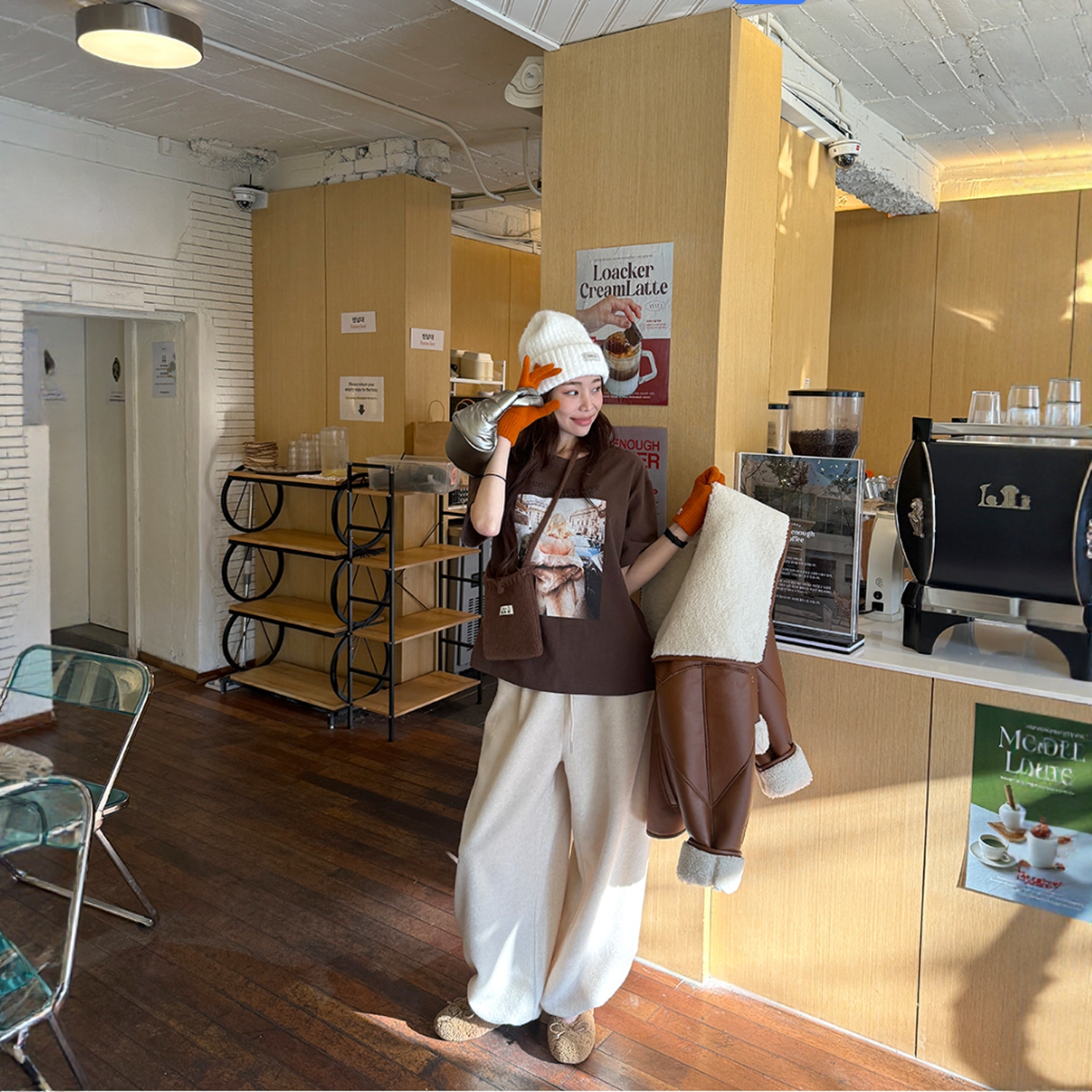 Haners家韩国代购女极简时尚2025年冬季圆领纯色印花短袖T恤上衣