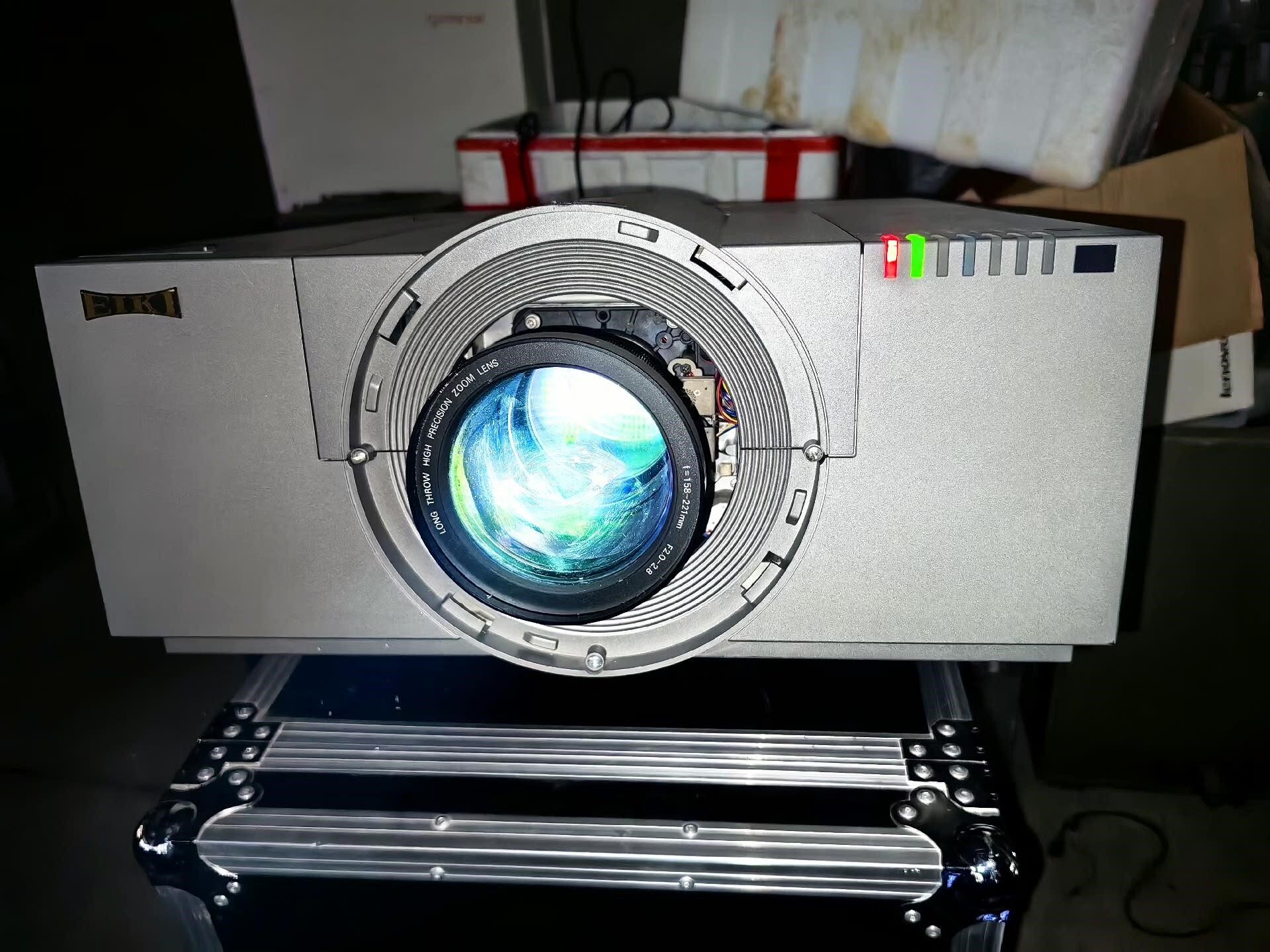 爱琪lc-x800投影仪,图片实物实拍所见即所得议价