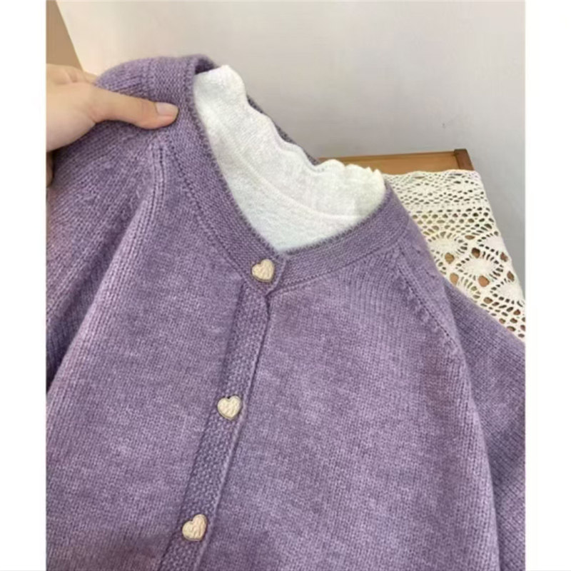 别致爱心扣紫色针织开衫女外套潮