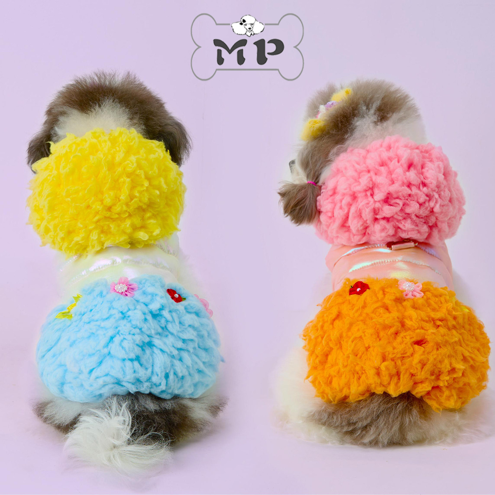 韩代宠物冬季彩色花朵毛绒连衣帽