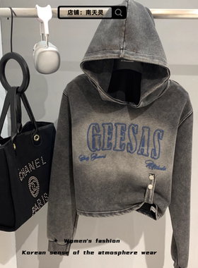 2026年开春装新款时尚字母连帽卫衣女装ur短款长袖韩系穿搭上衣服