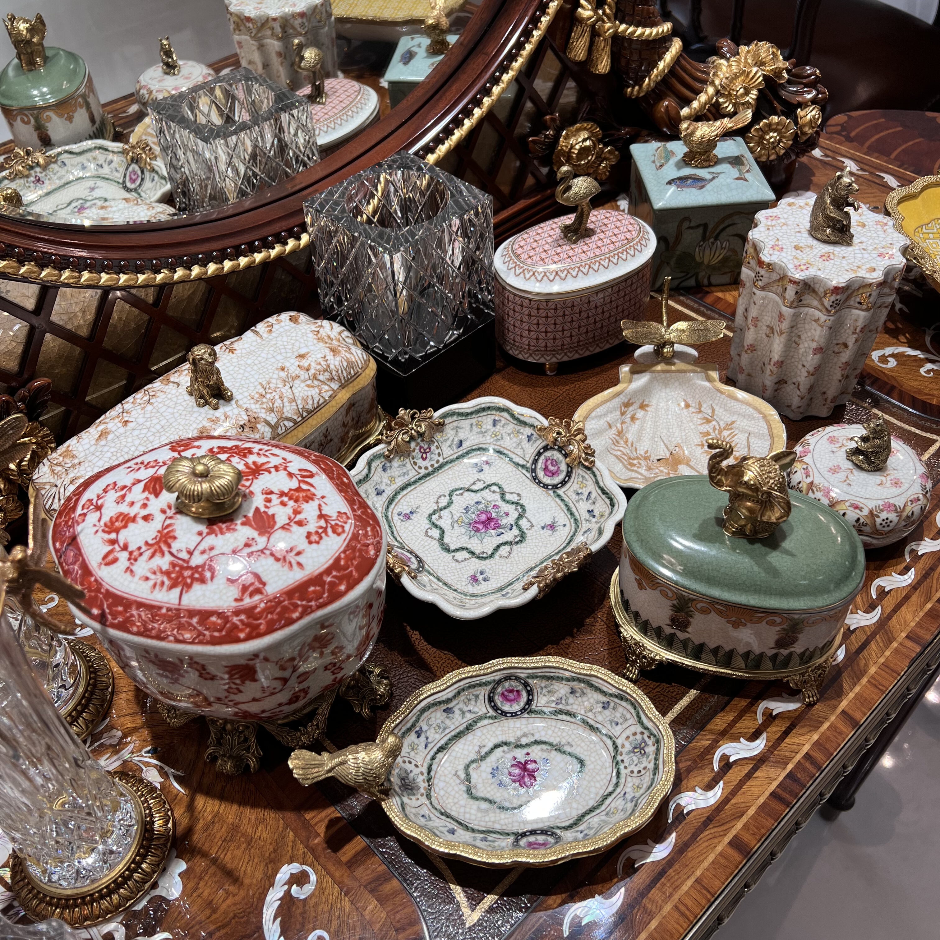 法式古典收纳盒装饰品陶瓷配黄铜盖盒桌面小摆件梳妆台首饰盒复古