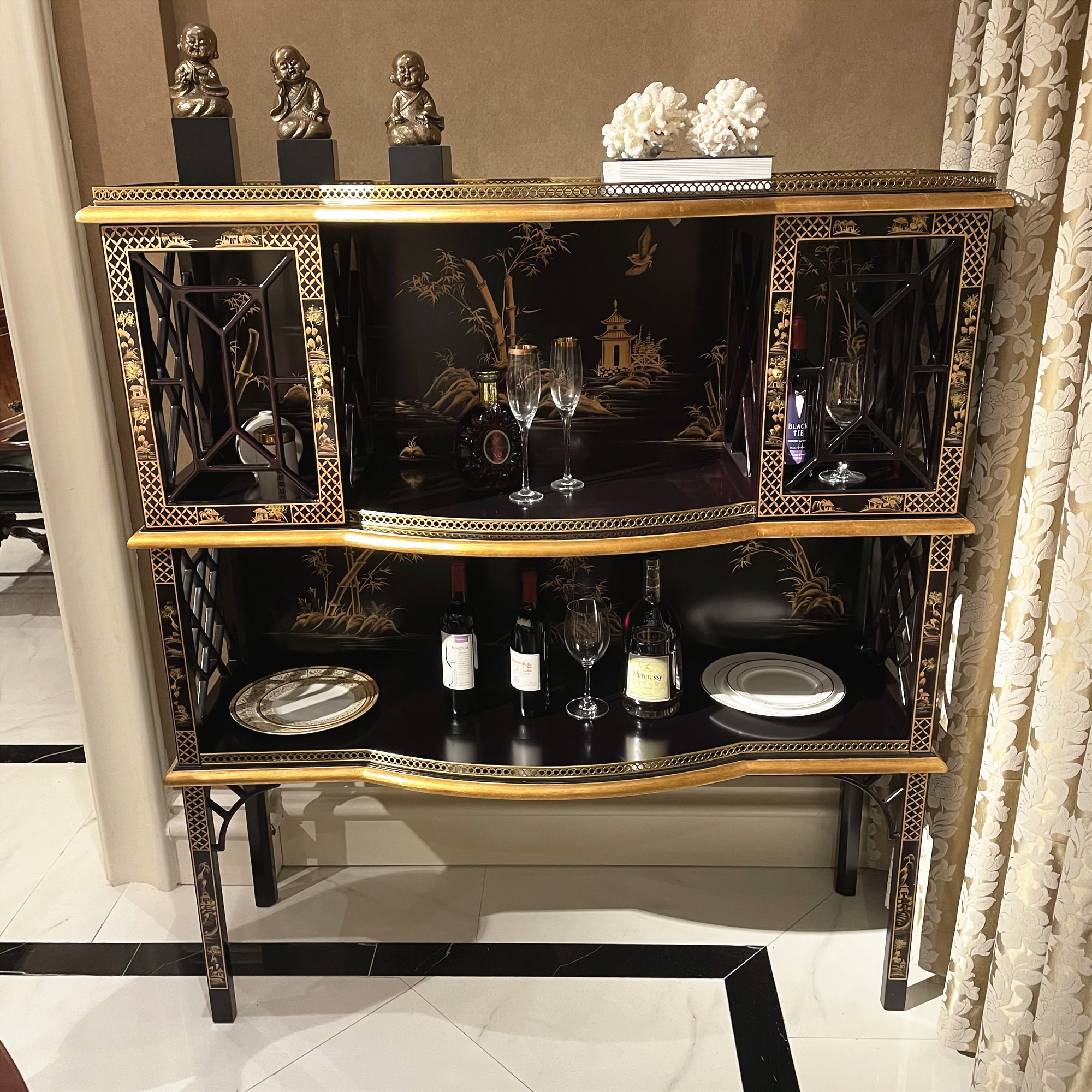 戴维斯亚历山大欧式书报架装饰柜