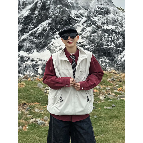 立领机能马甲太适合户外啦