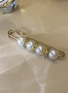 网红爆款百搭珍珠收裤腰别针女改小调节神器胸针防走光固定配饰品