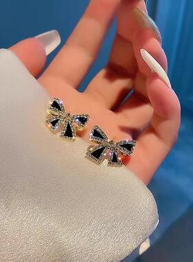 黑色闪钻蝴蝶结耳环女2022年新款小香风简约耳饰品潮小巧轻奢耳钉