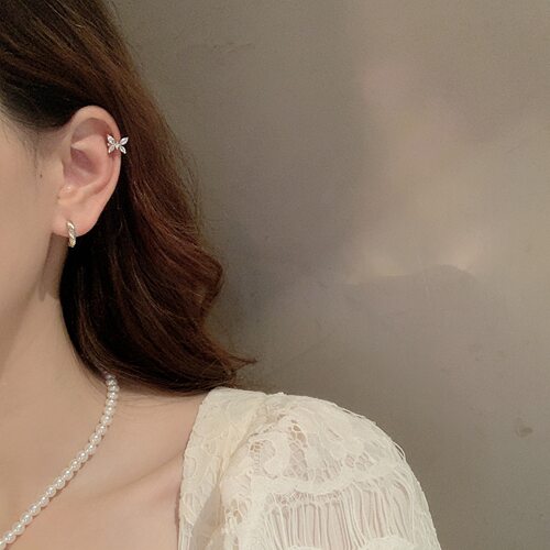 14K真金迷你精致锆石小蝴蝶耳夹无耳洞2021新款网红仙女耳骨夹女