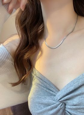 钛钢轻奢小众高级感情侣锁骨链