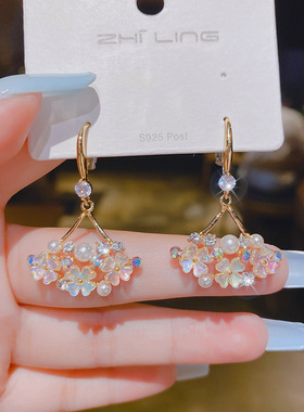 S925银针几何微镶锆石花卉韩国东大门网红同款耳环耳钉气质耳饰品